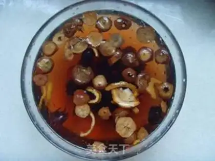 Make sour plum soup step 0