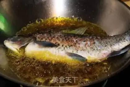 Make dry-roasted fish step 3