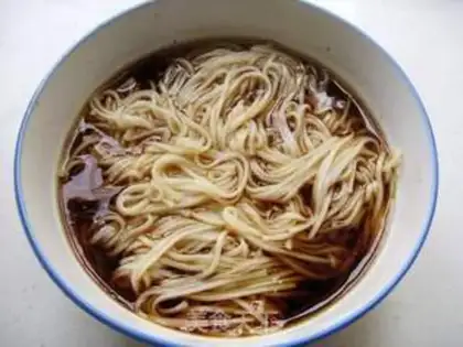 Make soy sauce noodles step 4
