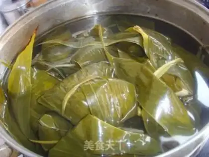 Make Northeast flavor rice dumplings step 12