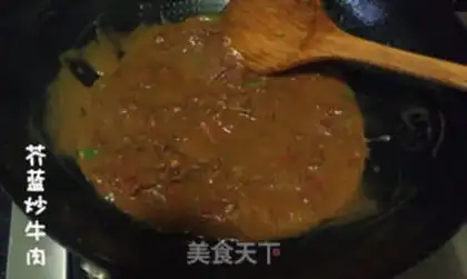 Make stir-fried beef with cabbage step 8