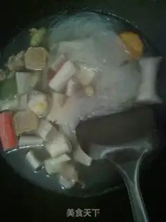Make Fish ball and vermicelli soup step 4