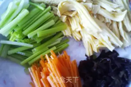 Make Celery mixed with tofu step 2