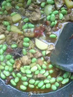 Make Roasted chicken legs with edamame rice step 4