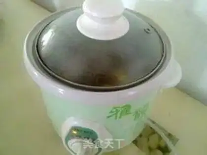 Make Pork bone and soybean soup step 5