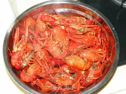 Make spicy crayfish step 6