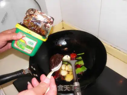 Make spicy crayfish step 7