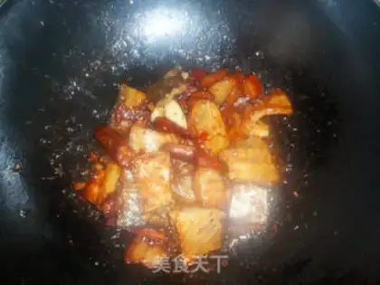 Make Braised salted fish with pork belly step 3