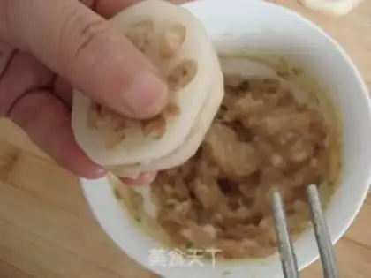 Make Crispy lotus root clip step 4