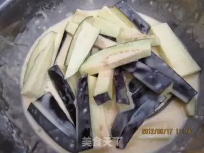 Make Roasted eggplant with minced pork step 2