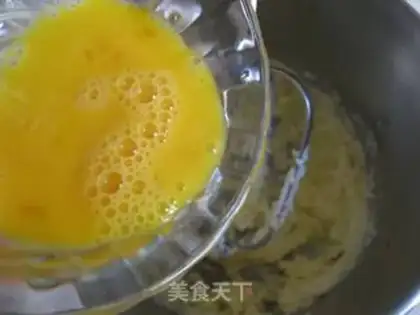 Make Black and white jam cheese cake step 4