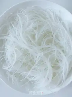 Make Shrimp with garlic and vermicelli step 5