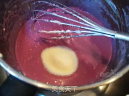 Make Mulberry mousse cake step 5