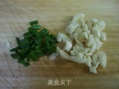 Make Salad lettuce and shredded leaf step 2