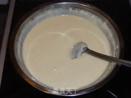 Make carrot whole wheat soybean milk cake step 2