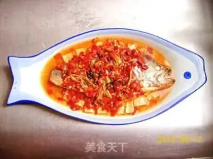 Make Steamed perch with onions, ginger, chopped peppers step 5