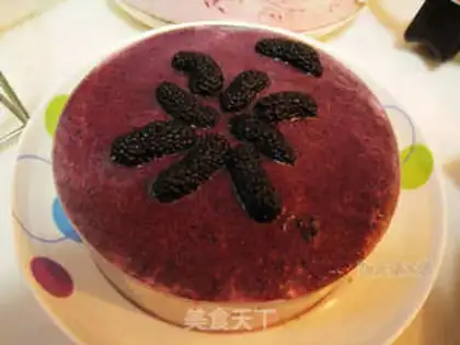 Make Mulberry mousse cake step 17