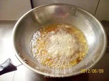 Make Sweet and sour Jingui Hangju Fish step 10