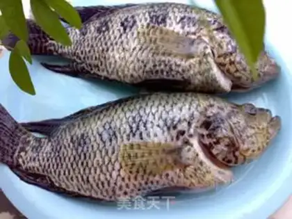 Make Steamed ginger and shallot with small flower spots step 0