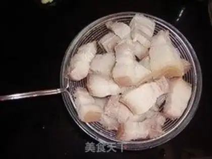 Make Braised pork belly step 2