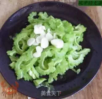Make Cold balsam pear step 5