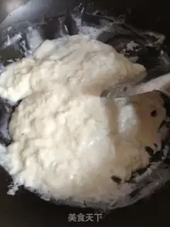 Make stir-fried milk with bamboo fungus step 5
