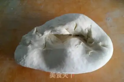 Make Northeast Chinese cabbage dumplings step 1