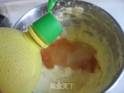 Make egg yolk cream paste step 14