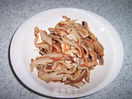 Make red oil belly silk step 1