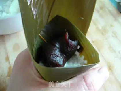 Make Raisin bean paste rice dumplings step 3