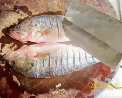 Make Roasted perch with shallots and mushrooms step 0