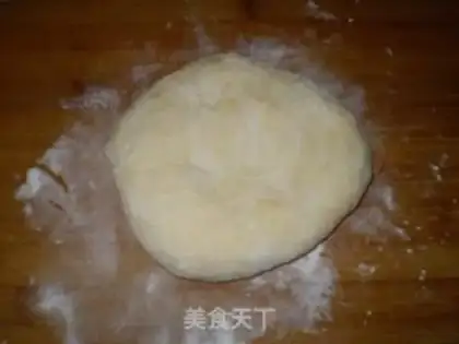 Make green onion pancake step 3