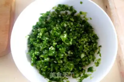 Make Northeast Chinese cabbage dumplings step 6