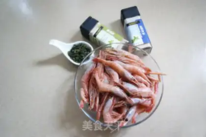 Make Finger sucking tea fragrant Arctic shrimp step 0