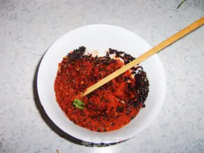 Make red oil belly silk step 5