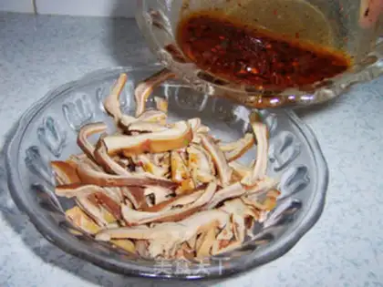 Make red oil belly silk step 9