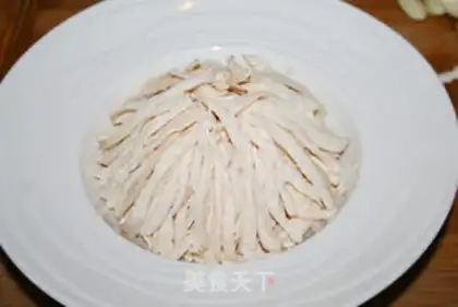Make Sichuan-style bangbang chicken step 6
