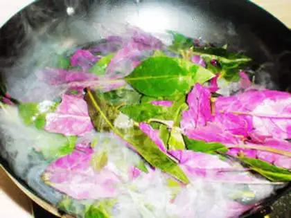 Make Cold mixed purple-backed anemone step 2