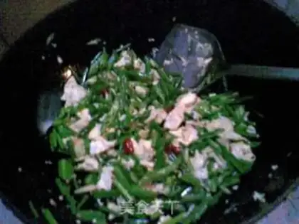 Make Scrambled eggs with leek moss step 5