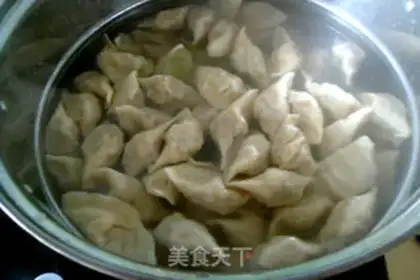 Make Northeast Chinese cabbage dumplings step 28