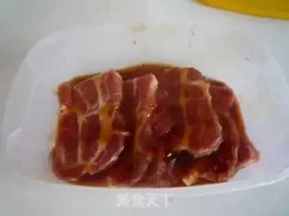 Make fried plum meat step 1