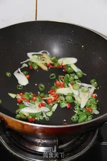 Make Make stir-fried chicken gizzards skillfully step 3