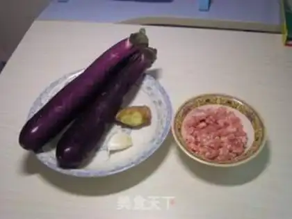Make Minced pork and eggplant step 0