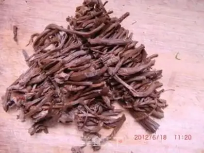 Make Dry stir-fried tea tree mushroom with sausage step 3