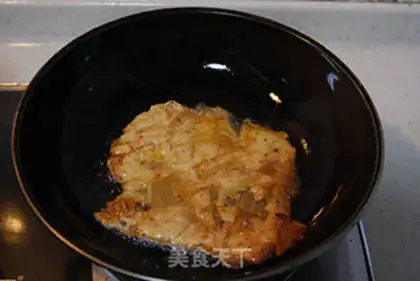 Make Korean kimchi cake step 5