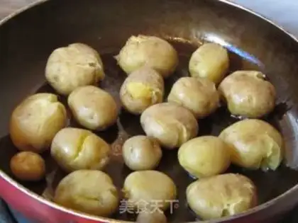 Make Make stir-fried chicken gizzards skillfully step 5