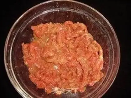 Make Shredded beef with pepper step 1