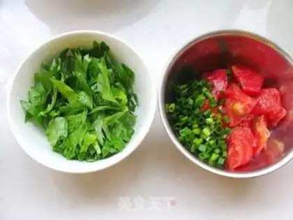 Make tomato and egg soup step 0