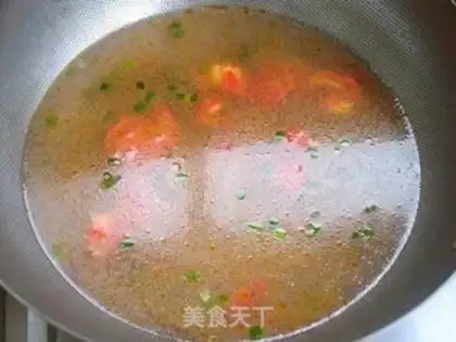 Make tomato and egg soup step 3
