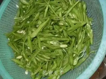 Make stir-fried green beans step 0